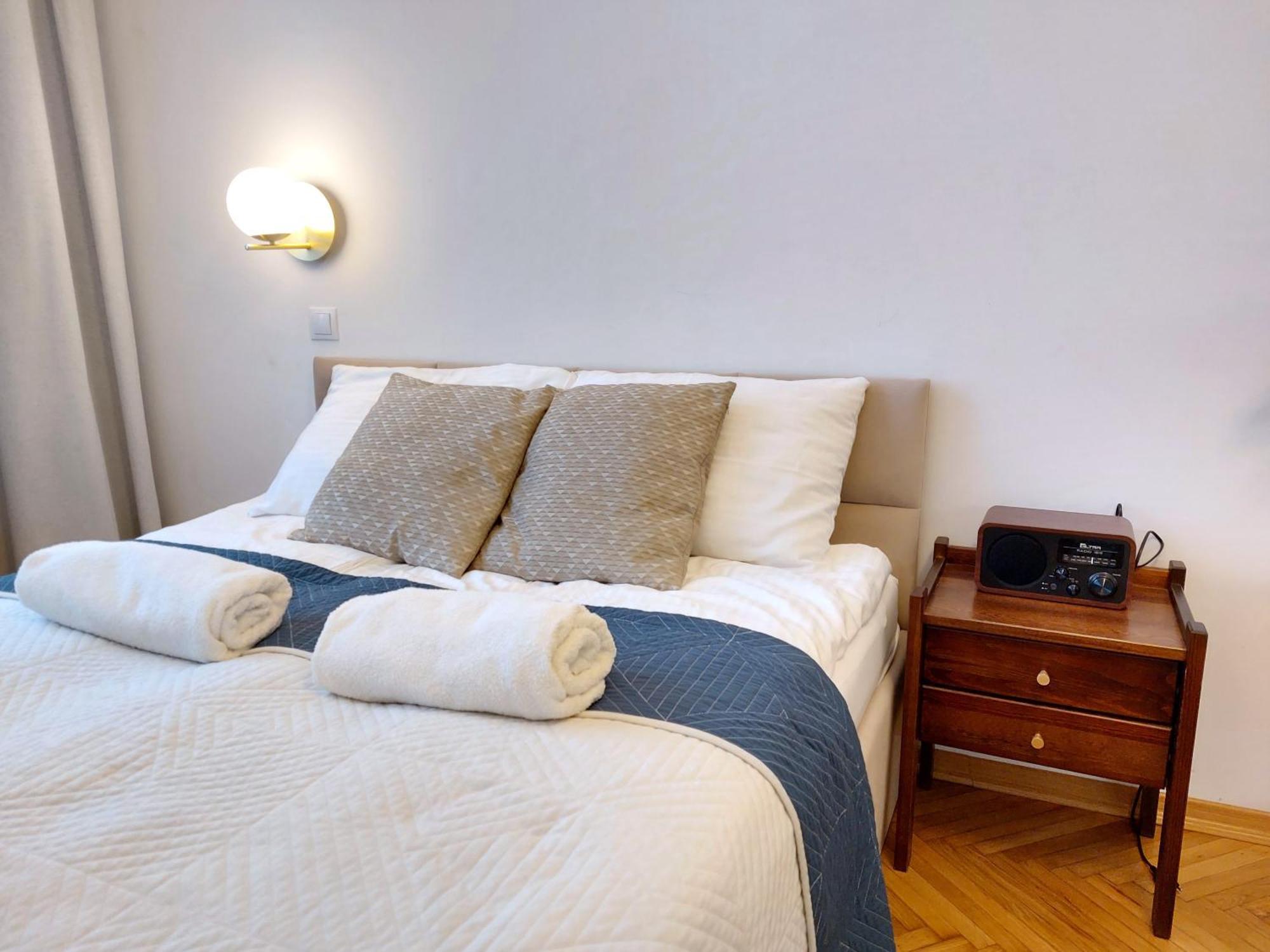 Unique Style Apartments Old Town - 25 Min From The Airport - By Homelike Krakow Cracóvia Exterior foto
